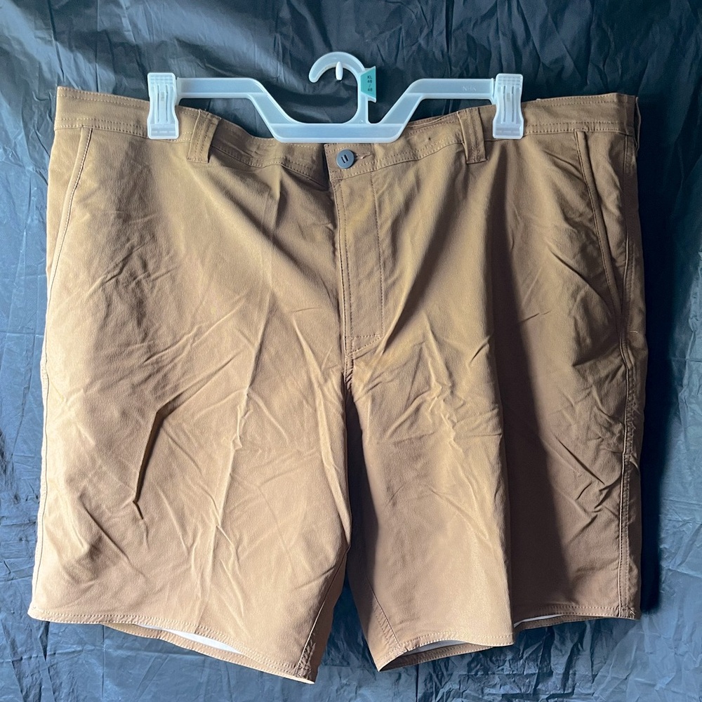 New Brown above the knee men’s shorts size 46